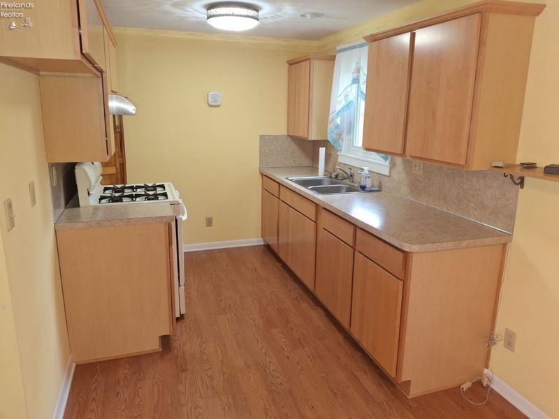 109 Gallup Avenue, Norwalk, OH 44857 Photo 3