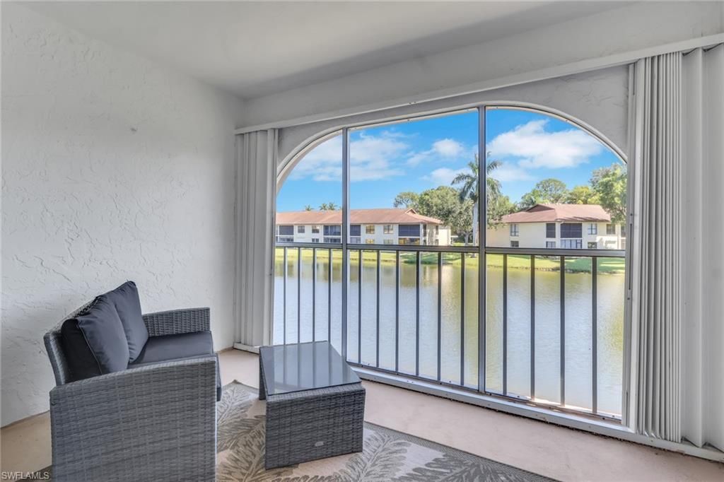 360 Charlemagne Blvd, Unit D205, Naples, FL 34112 Photo