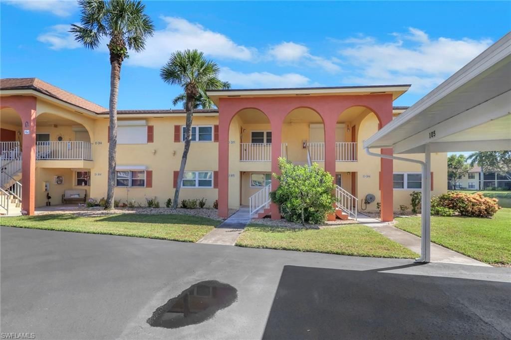 360 Charlemagne Blvd, Unit D205, Naples, FL 34112 Photo