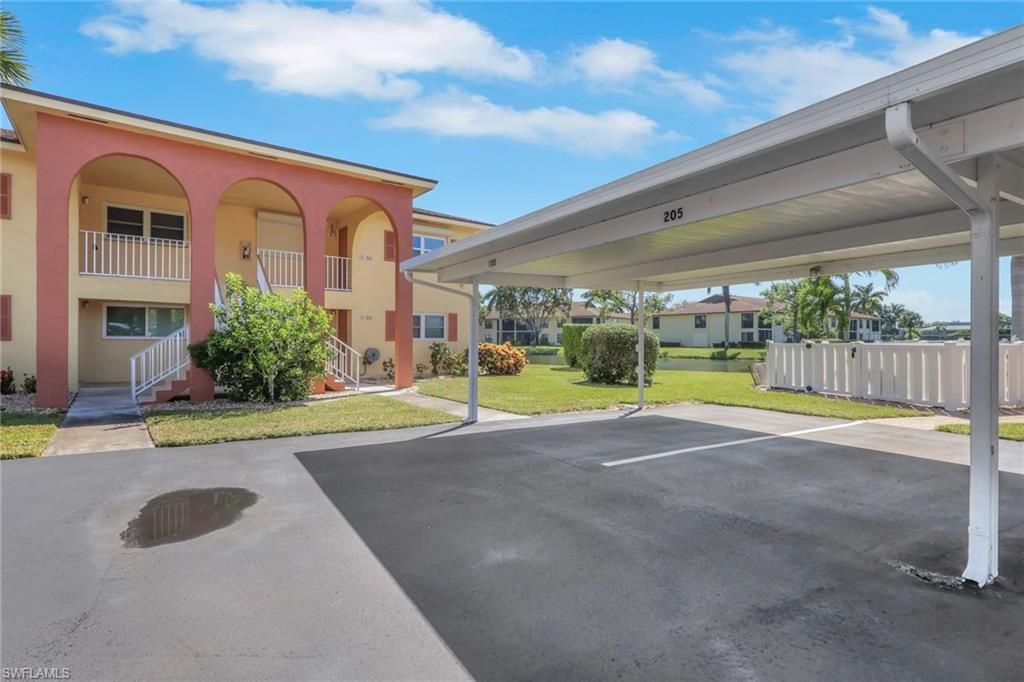 360 Charlemagne Blvd, Unit D205, Naples, FL 34112 Photo