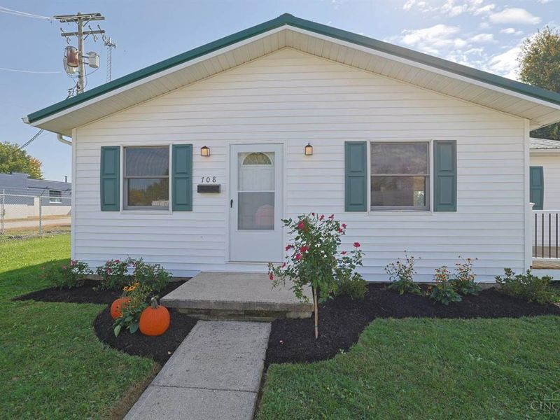 708 E Main Street, Blanchester, OH 45107 Photo 2