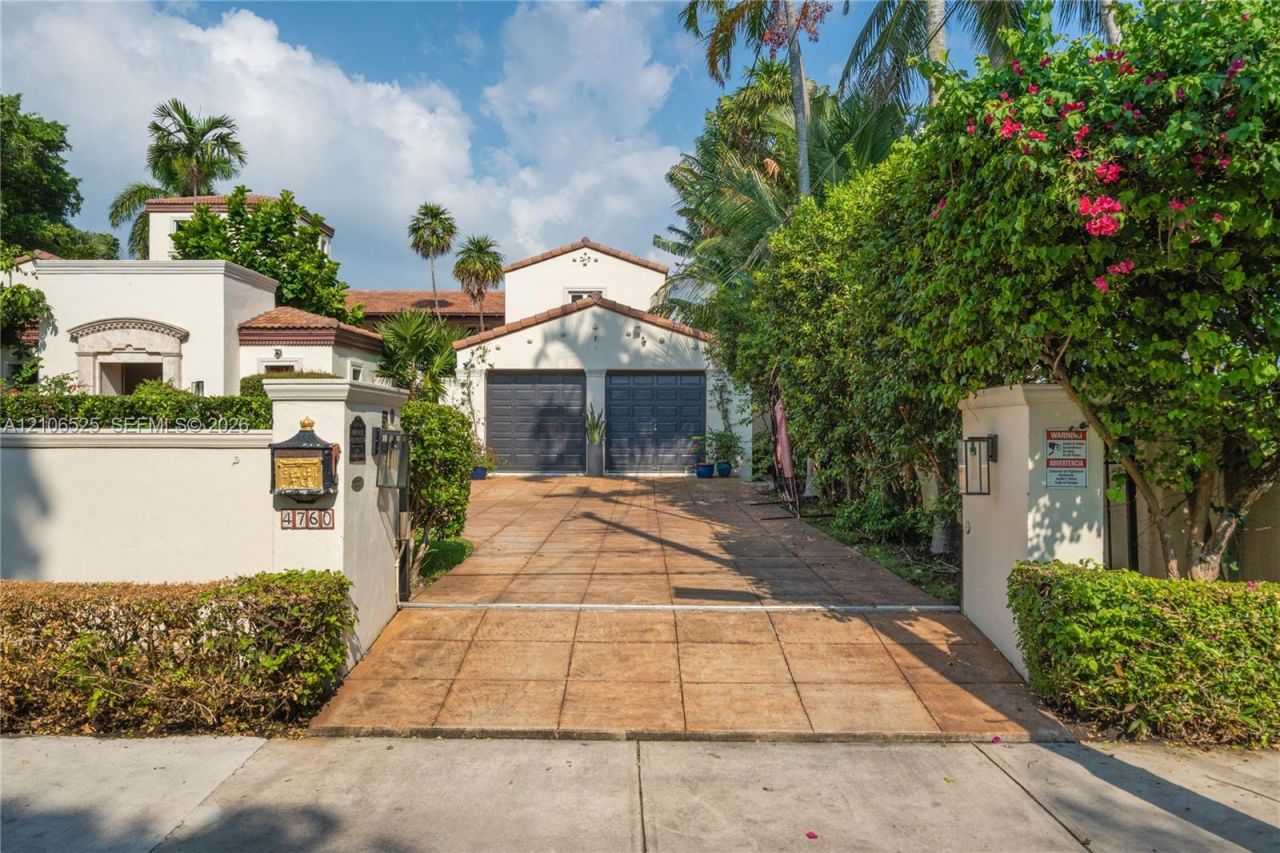 4760 N Bay Rd , Miami Beach, FL 33140 Photo