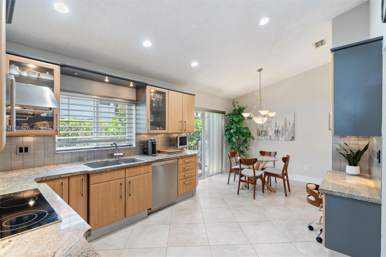 7259 Via Palomar , Boca Raton, FL 33433 Photo