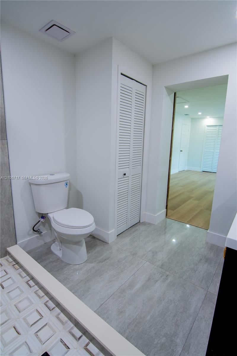 6811 Thomas St, Hollywood, FL 33024 Photo