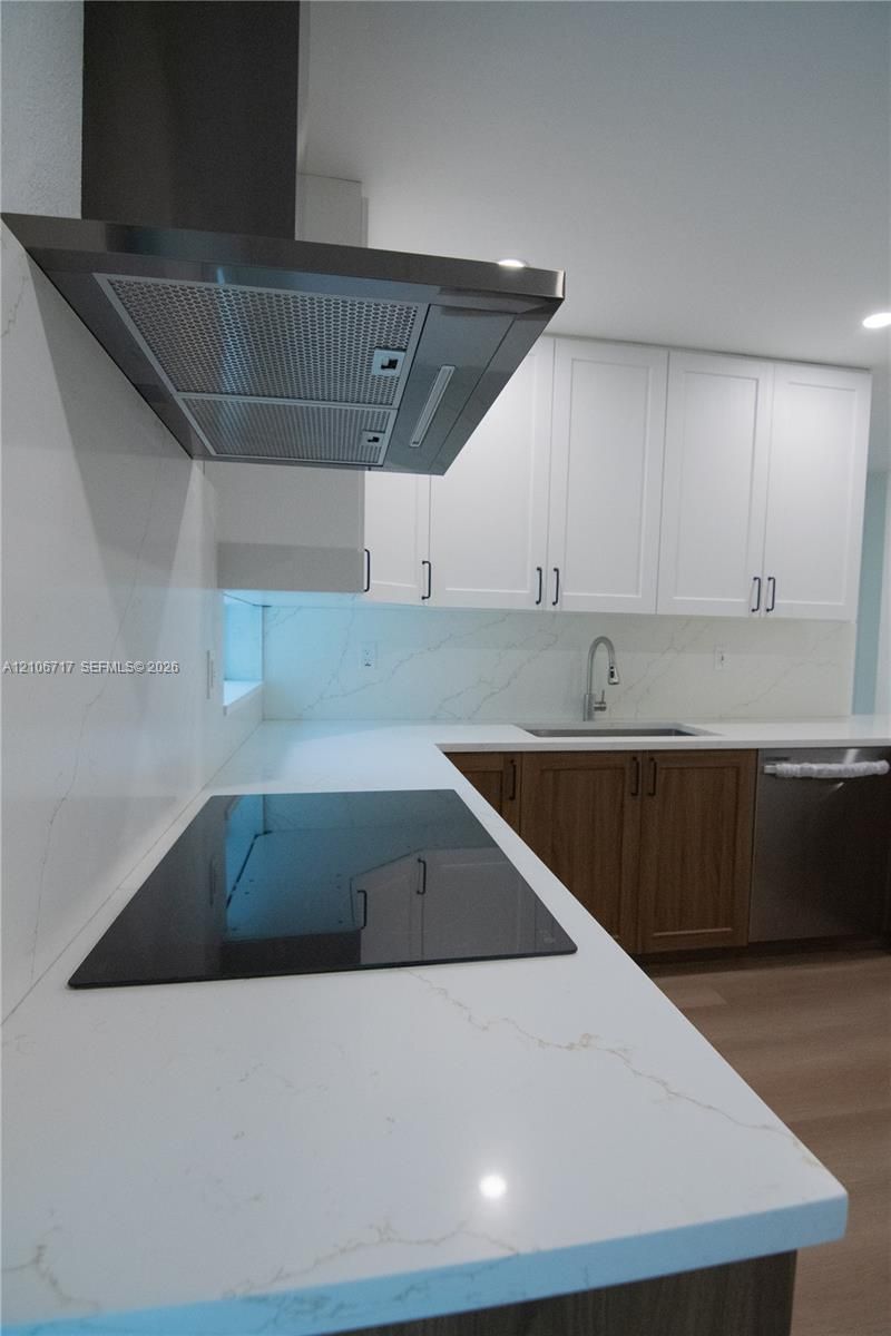 6811 Thomas St, Hollywood, FL 33024 Photo
