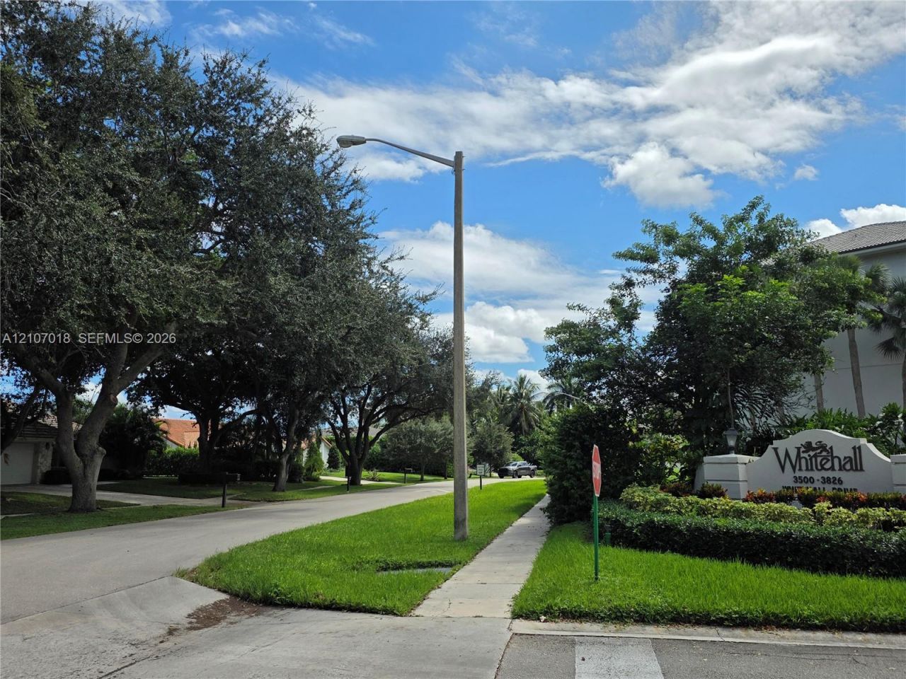 3716 Whitehall Dr, Unit 304, West Palm Beach, FL 33401 Photo