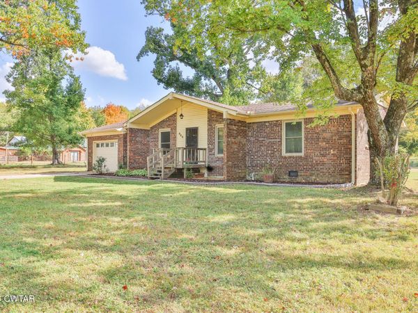 646 Mount Pelia Road , Martin, TN 38237