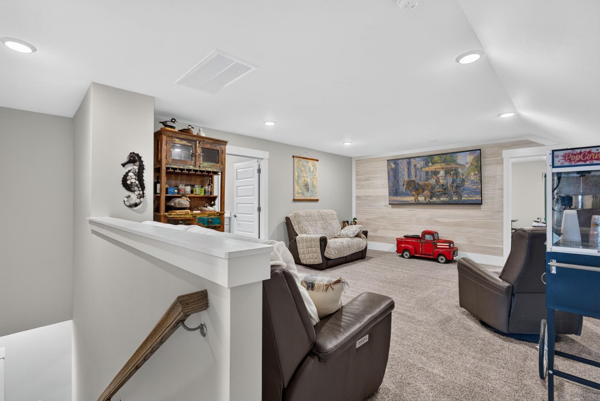 8031 Cheverie Court Photo 48