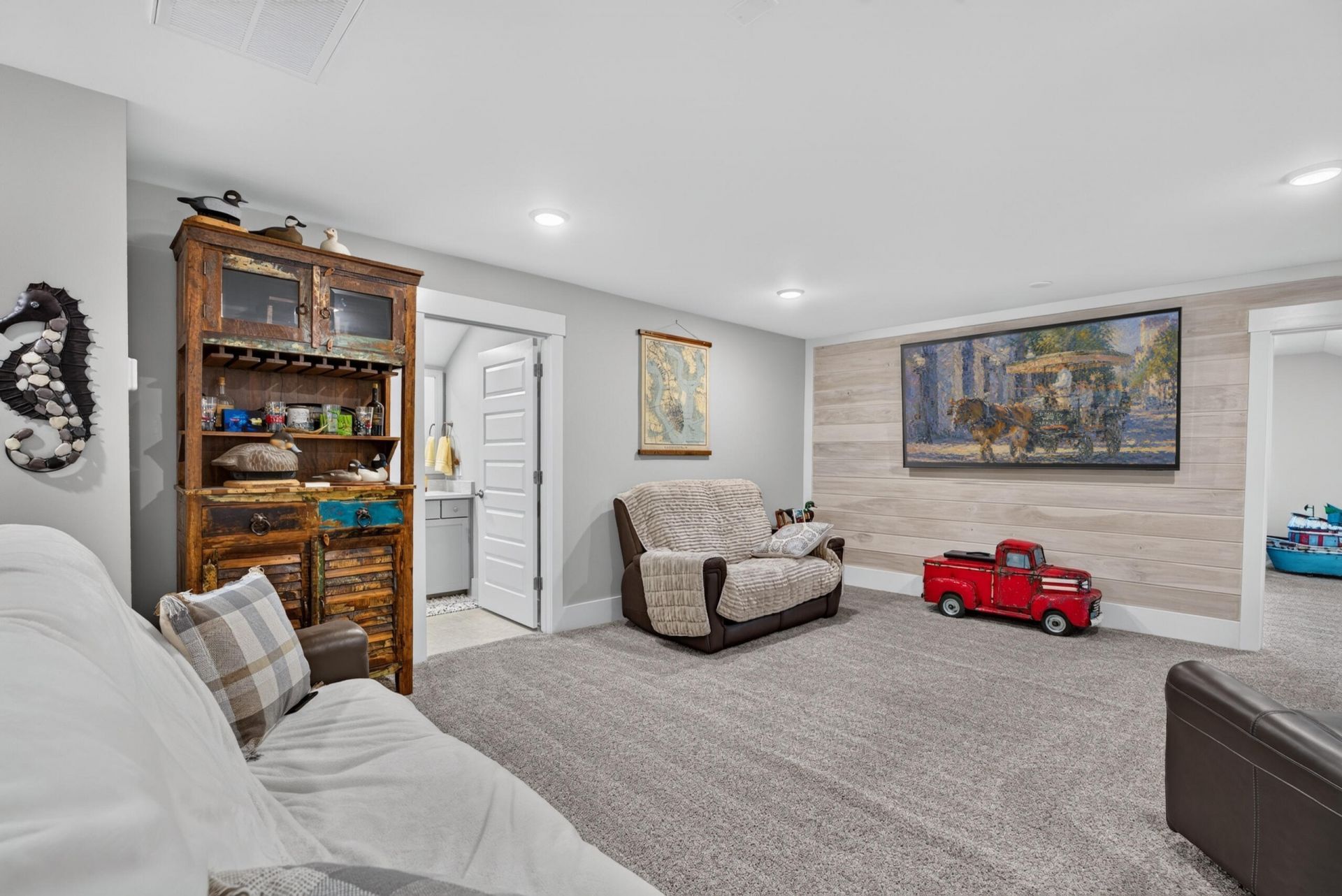8031 Cheverie Court Photo 49