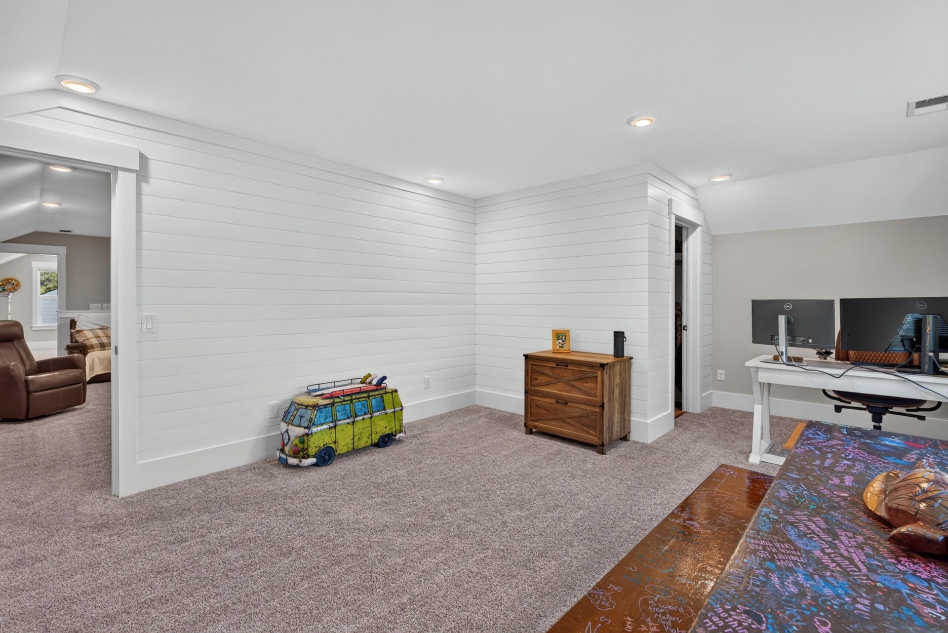 8031 Cheverie Court Photo 53