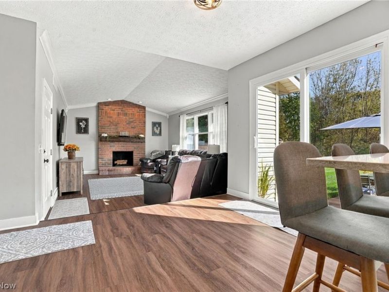 1064 Danielle Avenue, Louisville, OH 44641 Photo 15