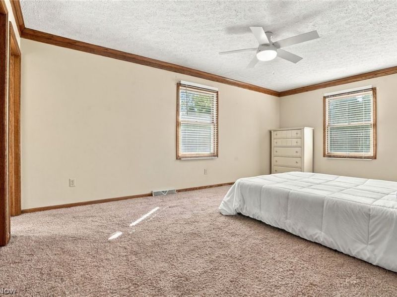 1064 Danielle Avenue, Louisville, OH 44641 Photo 23