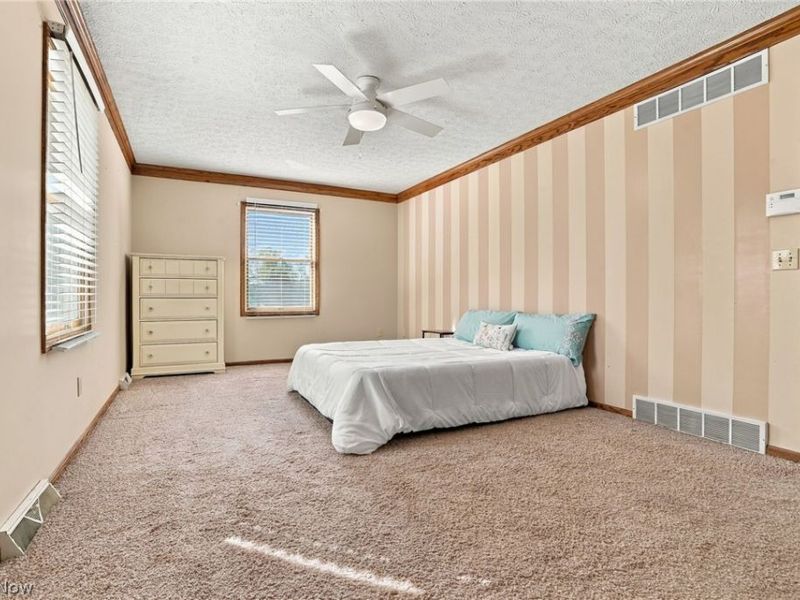 1064 Danielle Avenue, Louisville, OH 44641 Photo 24
