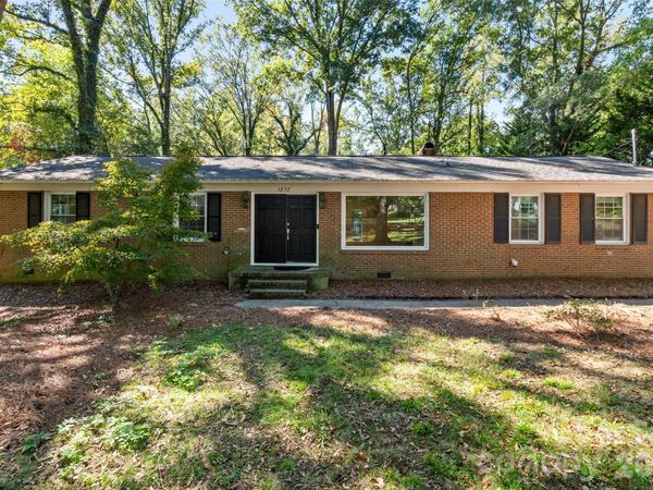 1817 Balfour Lane, Charlotte, NC 28216