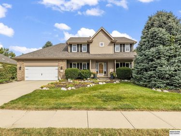 13910 Fowler Avenue, Omaha, NE 68164