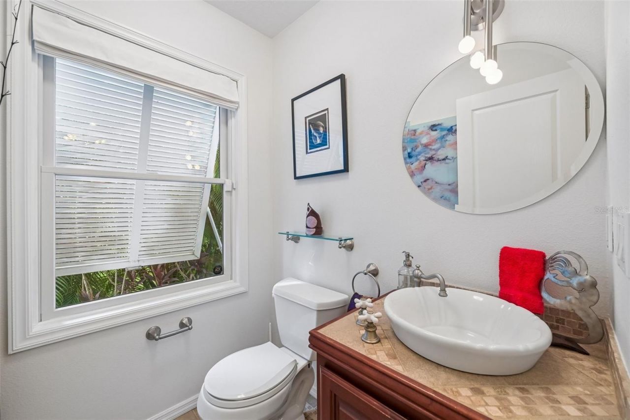 817 Oak Vista Drive , Sarasota, FL 34232 Photo