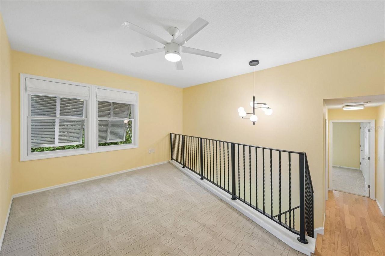 817 Oak Vista Drive , Sarasota, FL 34232 Photo