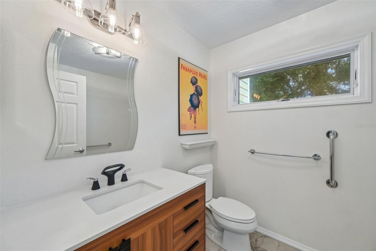 817 Oak Vista Drive , Sarasota, FL 34232 Photo