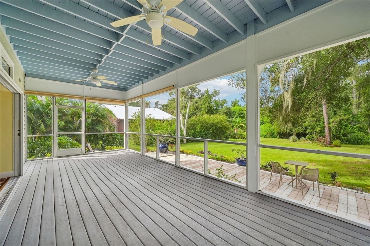 817 Oak Vista Drive , Sarasota, FL 34232 Photo