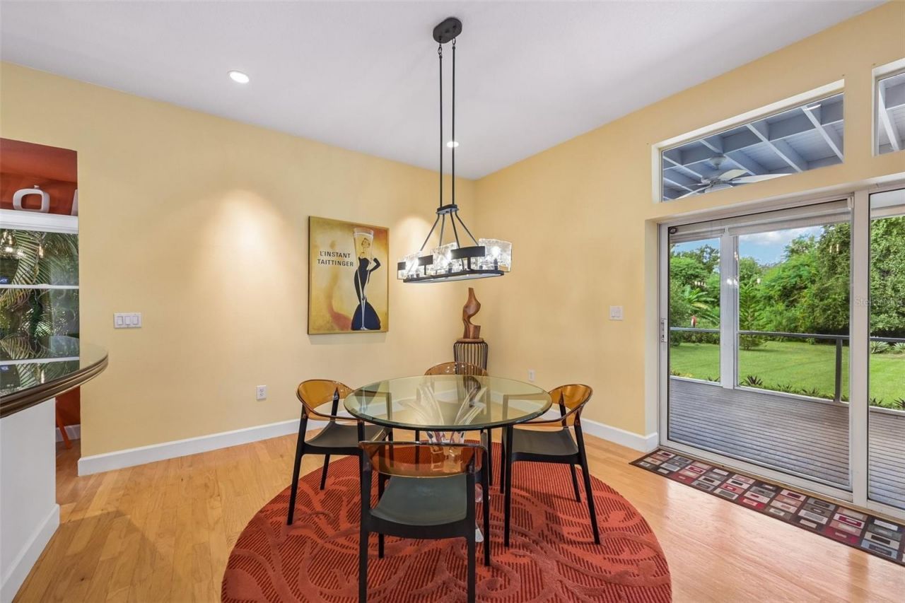 817 Oak Vista Drive , Sarasota, FL 34232 Photo