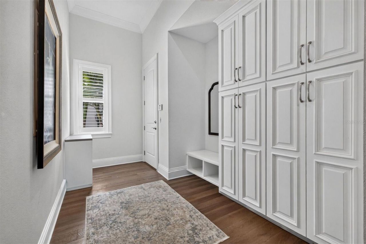 1341 Monterey Boulevard Ne, Saint Petersburg, FL 33704 Photo