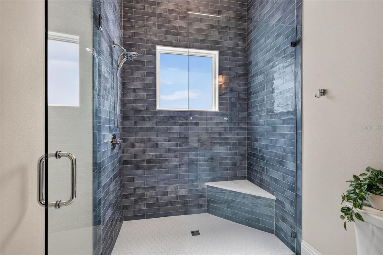 1341 Monterey Boulevard Ne, Saint Petersburg, FL 33704 Photo