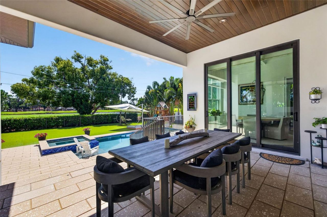 1341 Monterey Boulevard Ne, Saint Petersburg, FL 33704 Photo