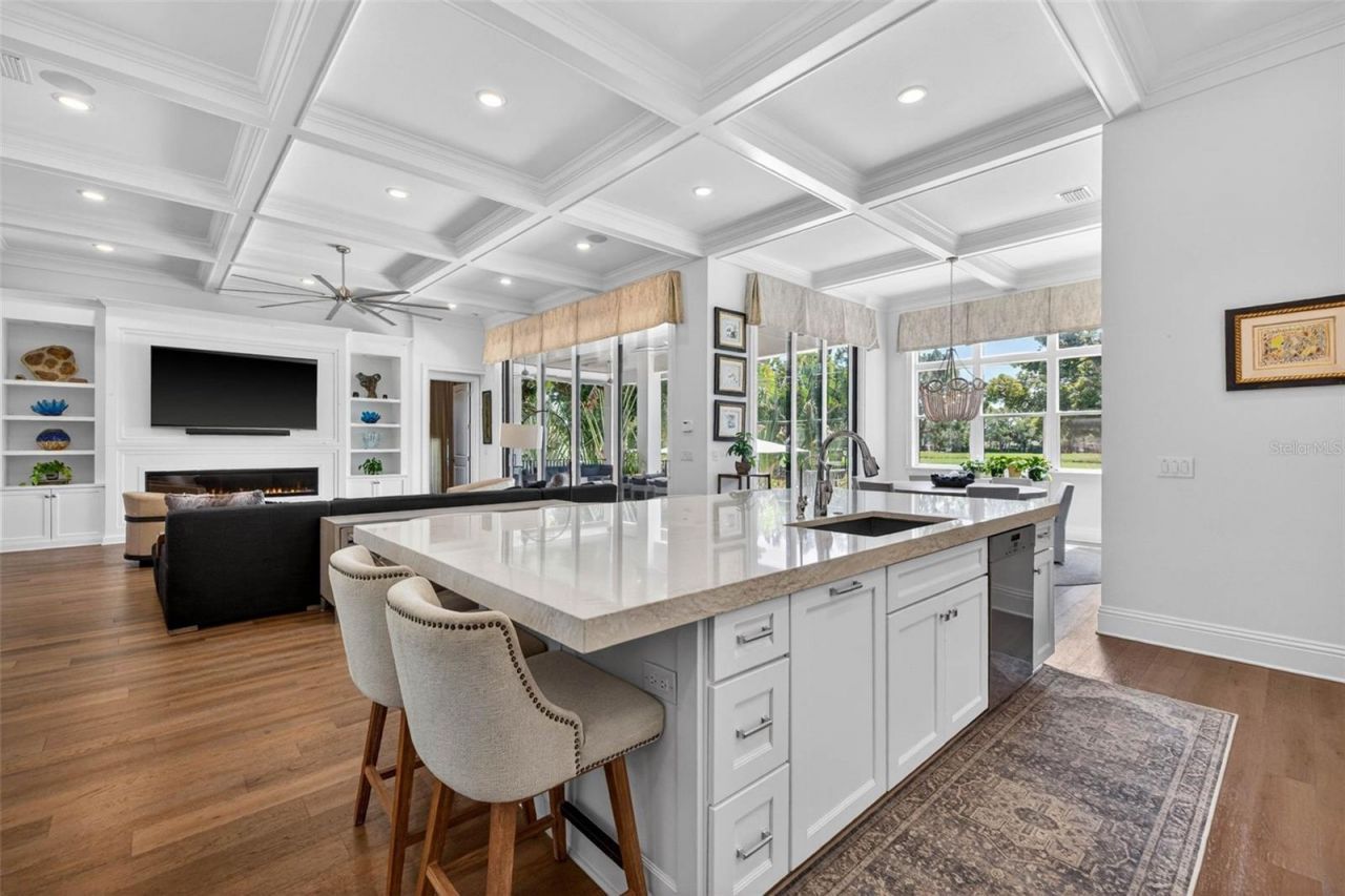 1341 Monterey Boulevard Ne, Saint Petersburg, FL 33704 Photo