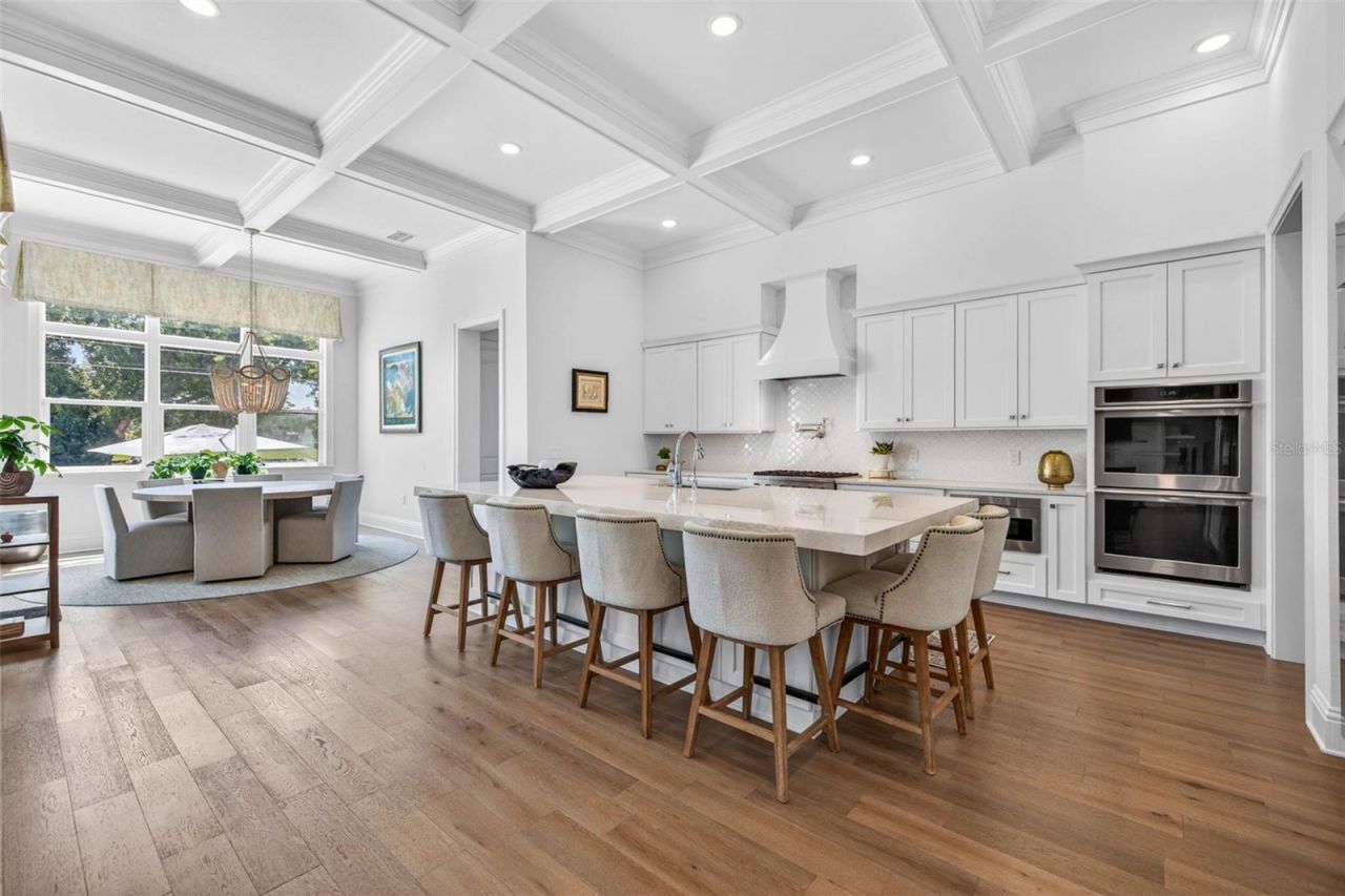 1341 Monterey Boulevard Ne, Saint Petersburg, FL 33704 Photo