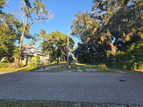 4405 N 38TH STREET N, TAMPA, FL 33610