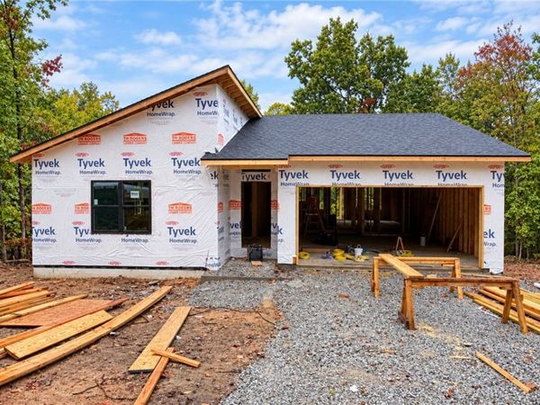20 Lothian Drive , Bella Vista, AR 72715