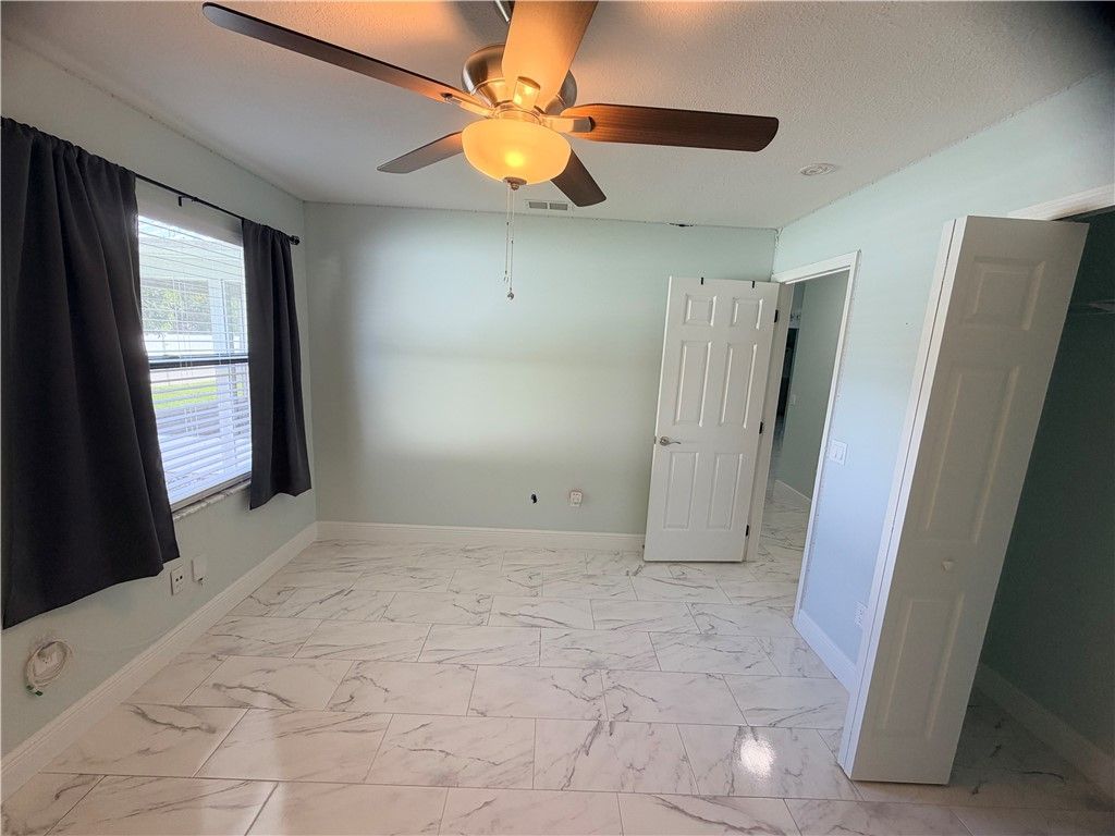 650 Lake Drive, Sebastian, FL 32958 Photo