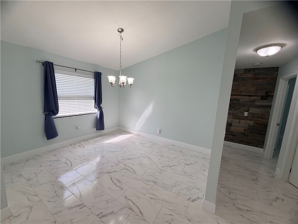 650 Lake Drive, Sebastian, FL 32958 Photo