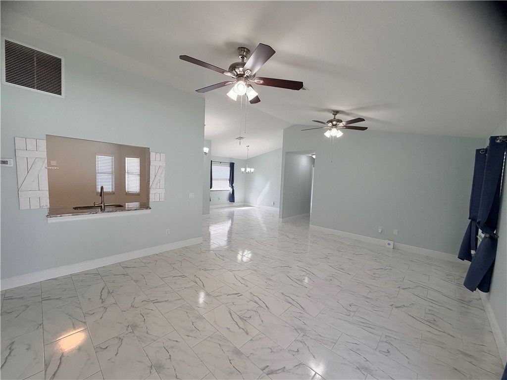 650 Lake Drive, Sebastian, FL 32958 Photo