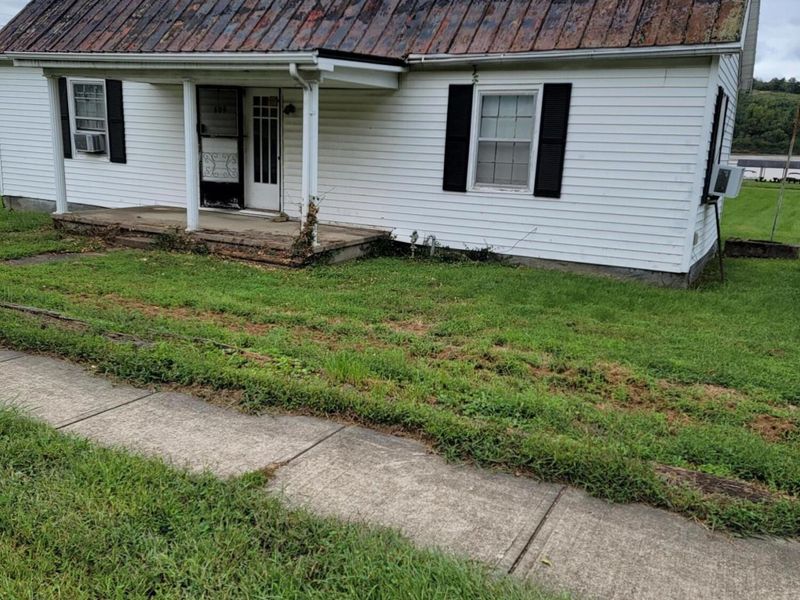 609 E 2nd Street, Augusta, KY 41002 Photo 4