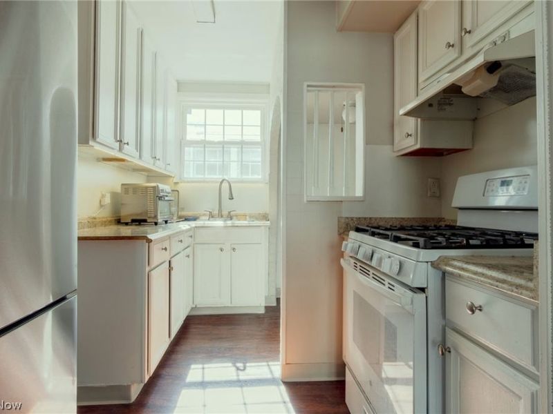 3703 Daleford Road, Shaker Heights, OH 44120 Photo 6