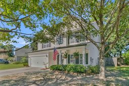 1516 Maple Grove Drive photo 4