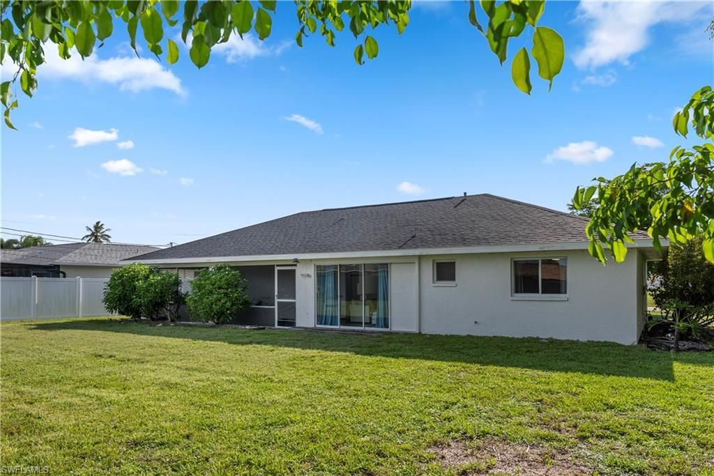 3137 SE 8th Pl, Cape Coral, FL 33904 Photo