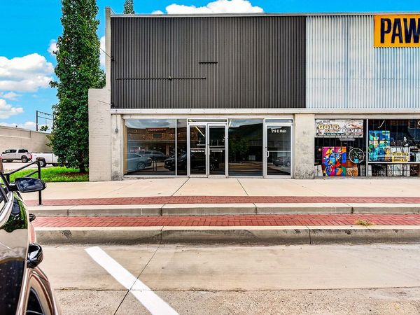 219 E Main Street , Ada, OK 74820