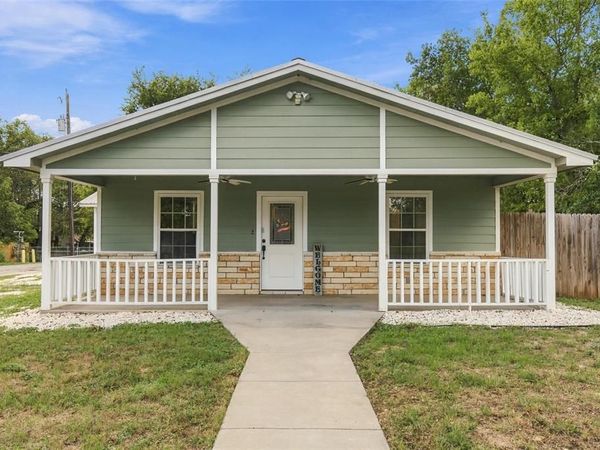 900 Bosque, Meridian, TX 76665