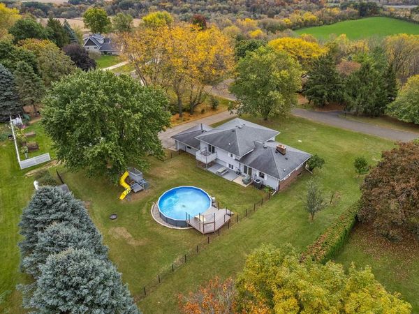 4889 High Chaparral Road, Marshall, WI 53559