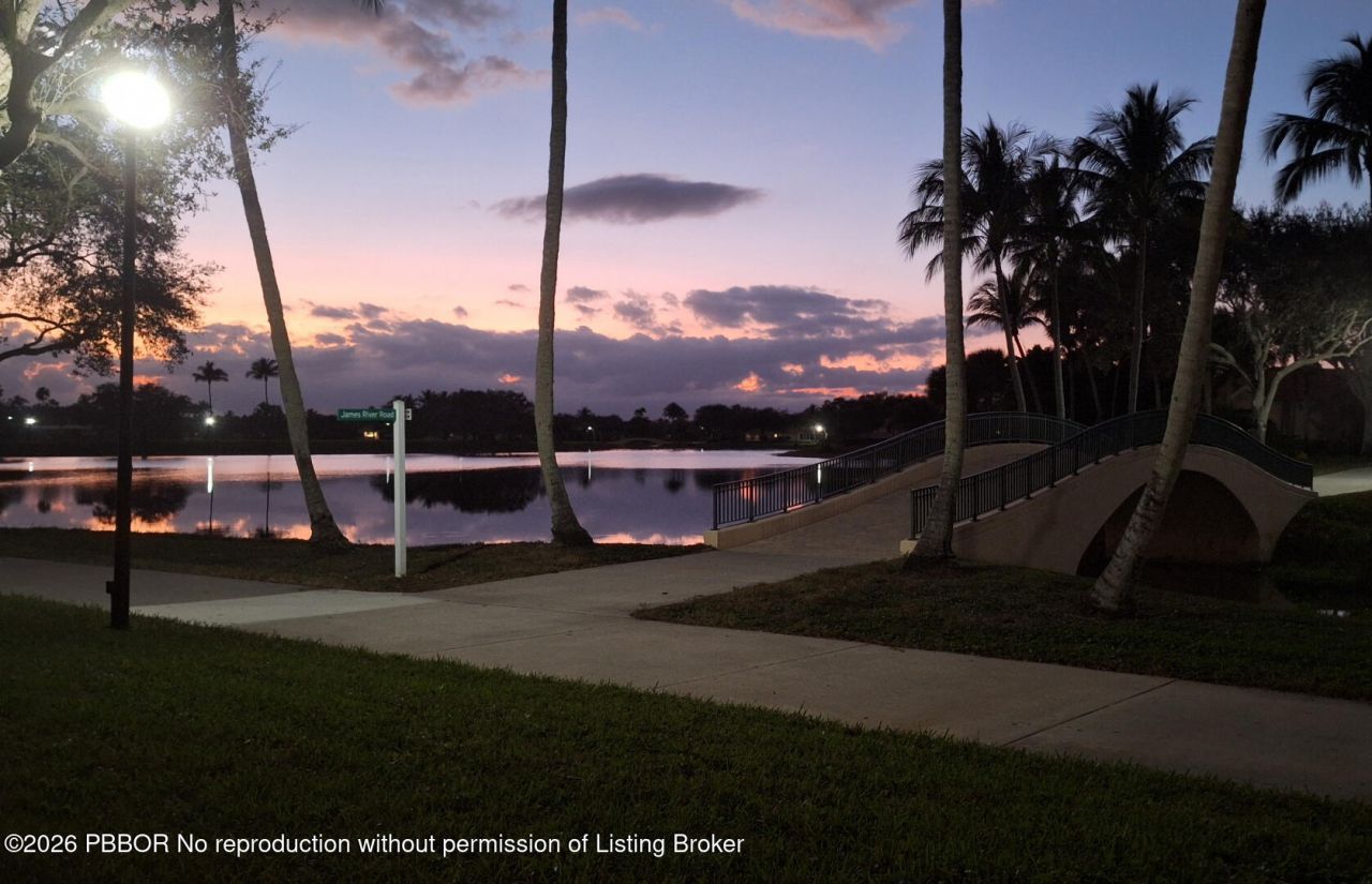 7303 Deer Point Lane, West Palm Beach, FL 33411 Photo