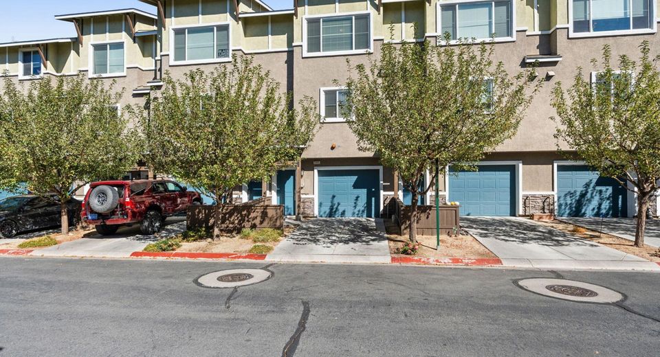 2805 Elsie Irene Lane, Reno, NV 89503 Photo