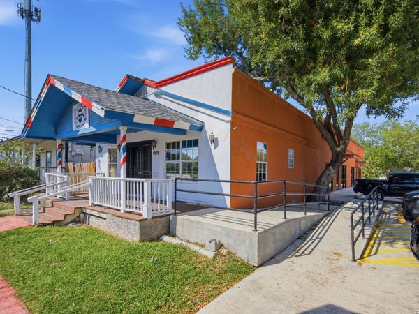 1515 Culebra, San Antonio, TX 78201