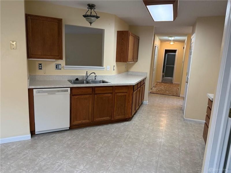 294 E Arlington Drive, Trenton, OH 45067 Photo 7