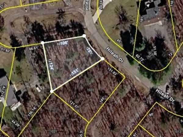 1025 Hileah Drive, Crossville, TN 38572