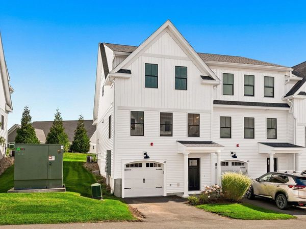 45 Northfield Drive, Unit C, Dover, NH 03820