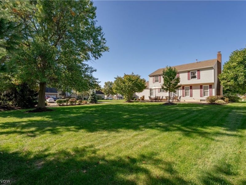 5644 Beverly Avenue NE, Canton, OH 44721 Photo 3