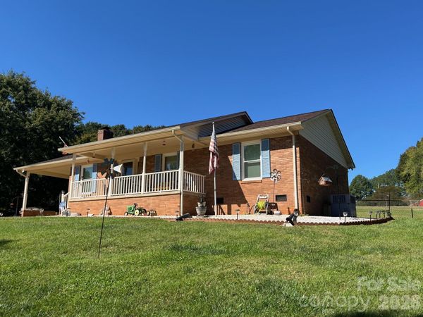 109 Crestbrook Circle , Shelby, NC 28152