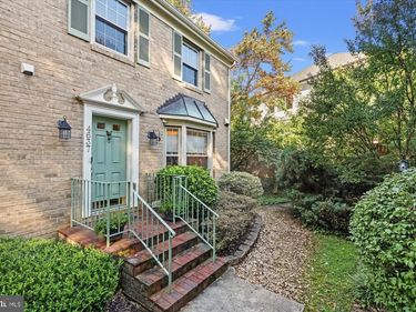 4637 4TH ROAD N, ARLINGTON, VA 22203